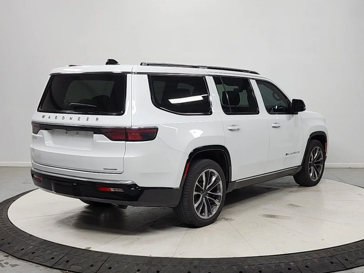 Used 2024 White Jeep Series III image 7