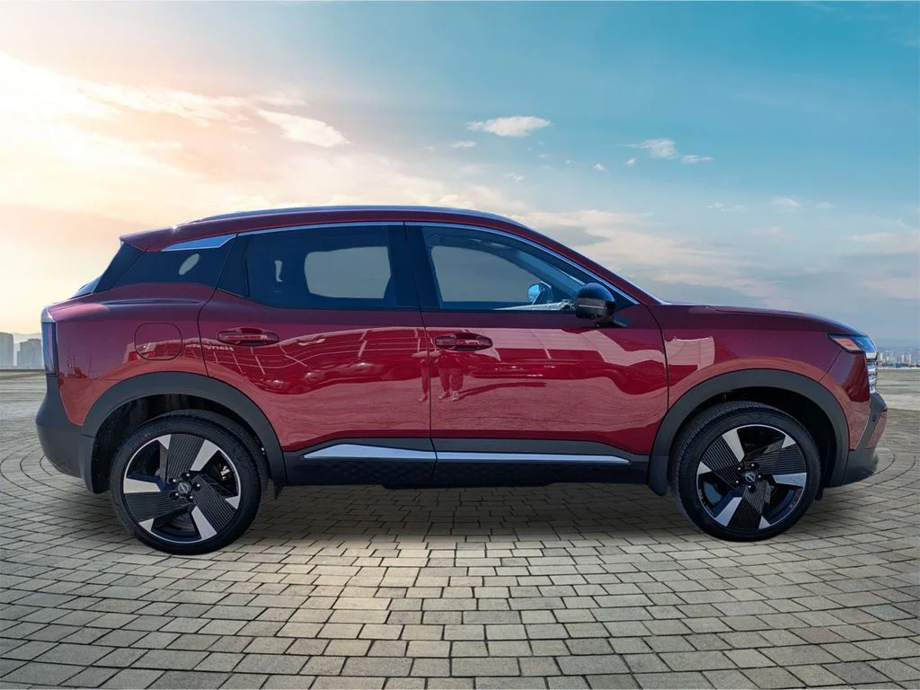 New 2026 Scarlet Ember Tintcoat Nissan SR image 3