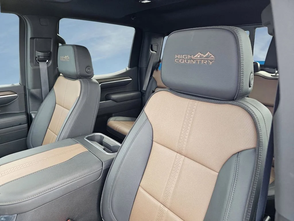 Used 2025 Sterling Gray Metallic Chevrolet High Country image 18