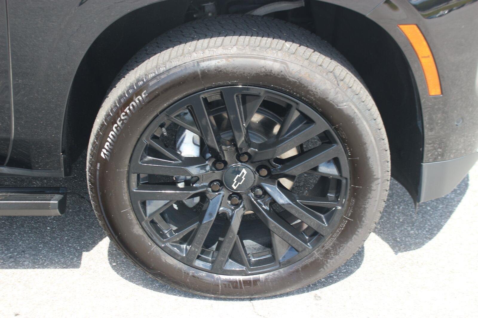 Used 2025 Black Chevrolet Premier image 43