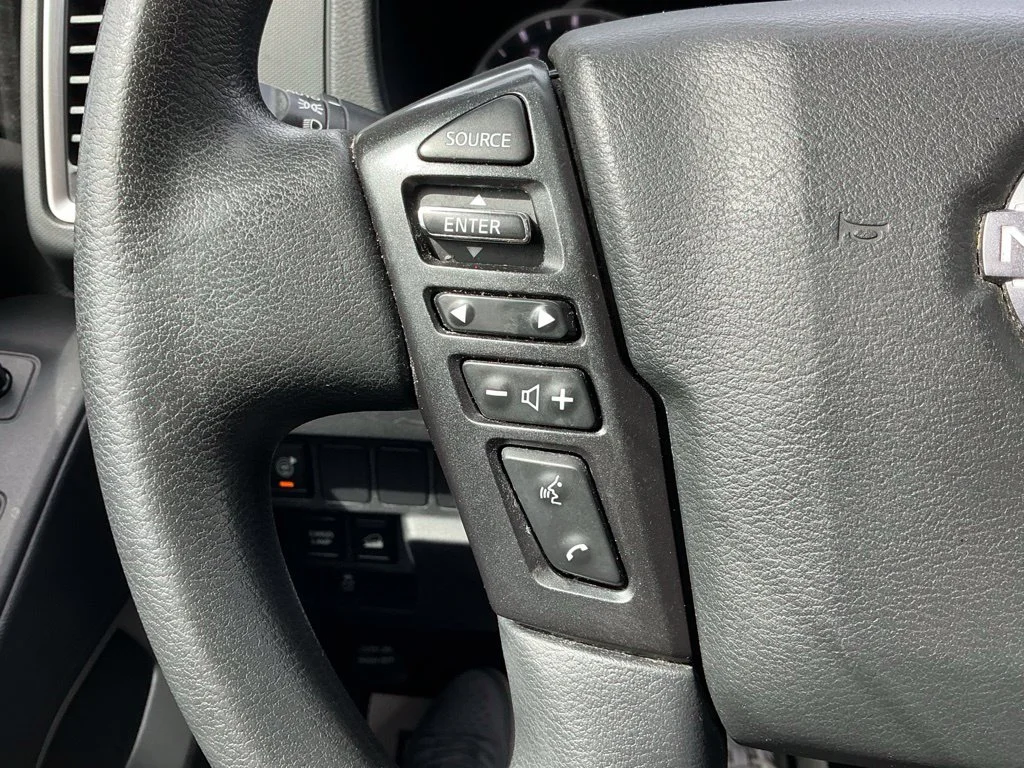 Used 2022 Red Nissan SV image 33