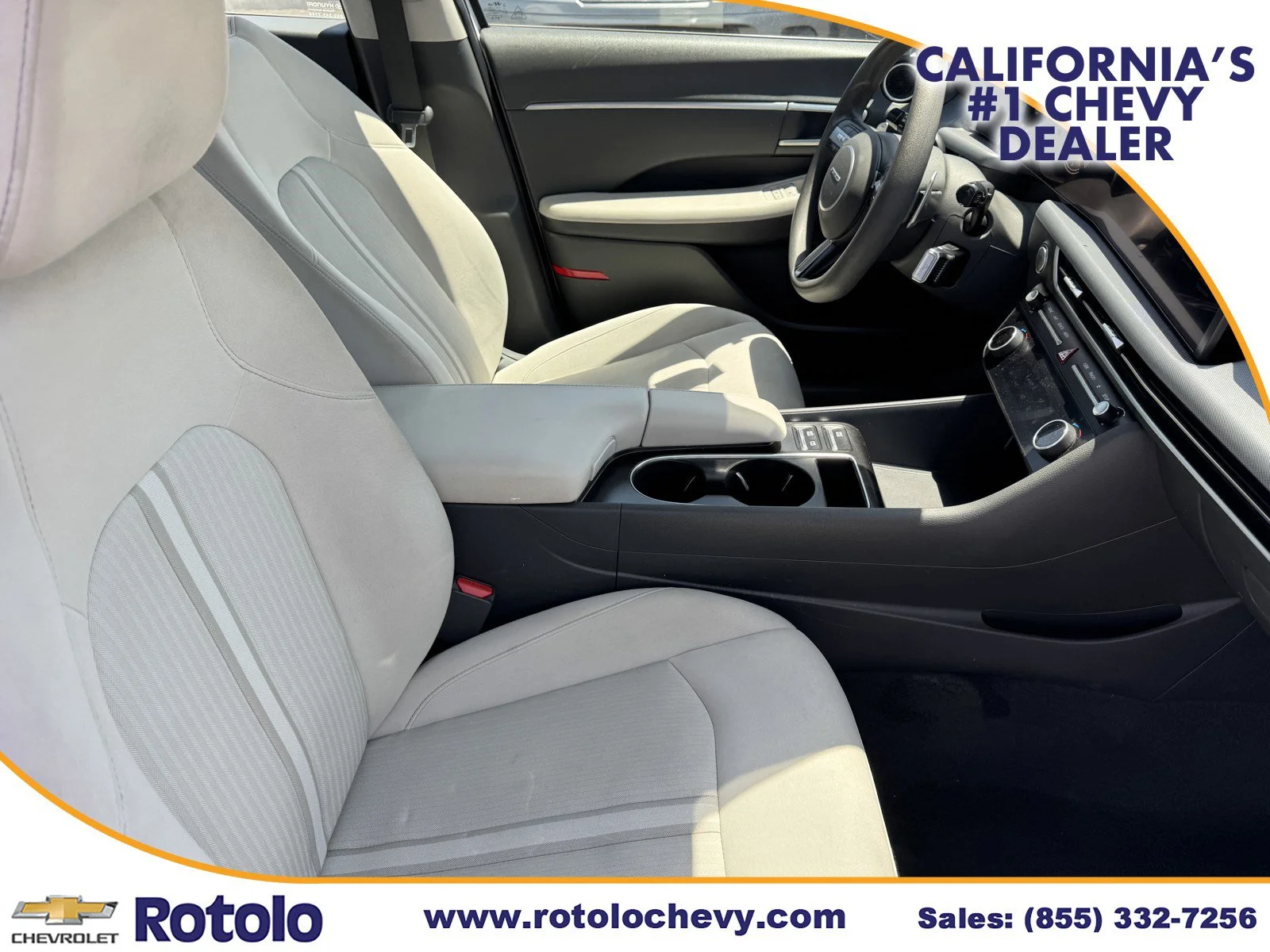 Used 2024 Serenity White Hyundai SEL image 8
