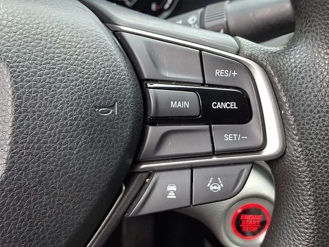 Used 2018 Blue Honda LX image 23
