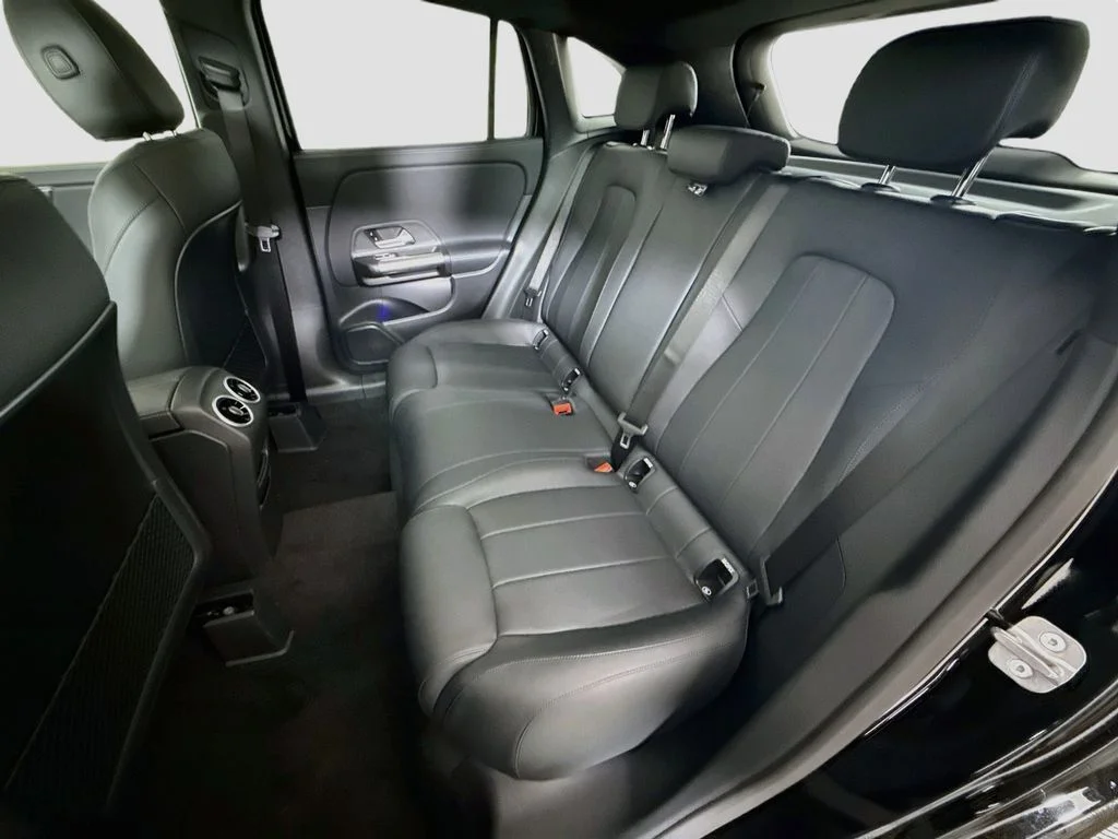 New 2026 Black Mercedes-Benz GLA 250 image 24