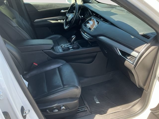 Used 2019 White Cadillac Premium Luxury image 15