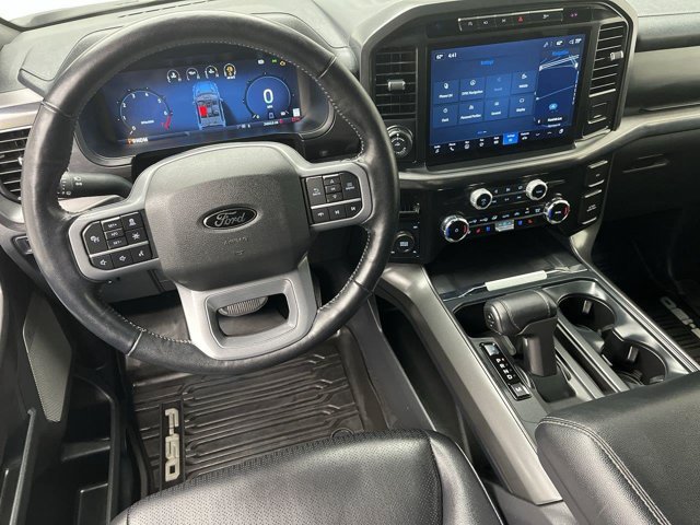 Used 2024 White Ford LARIAT image 18