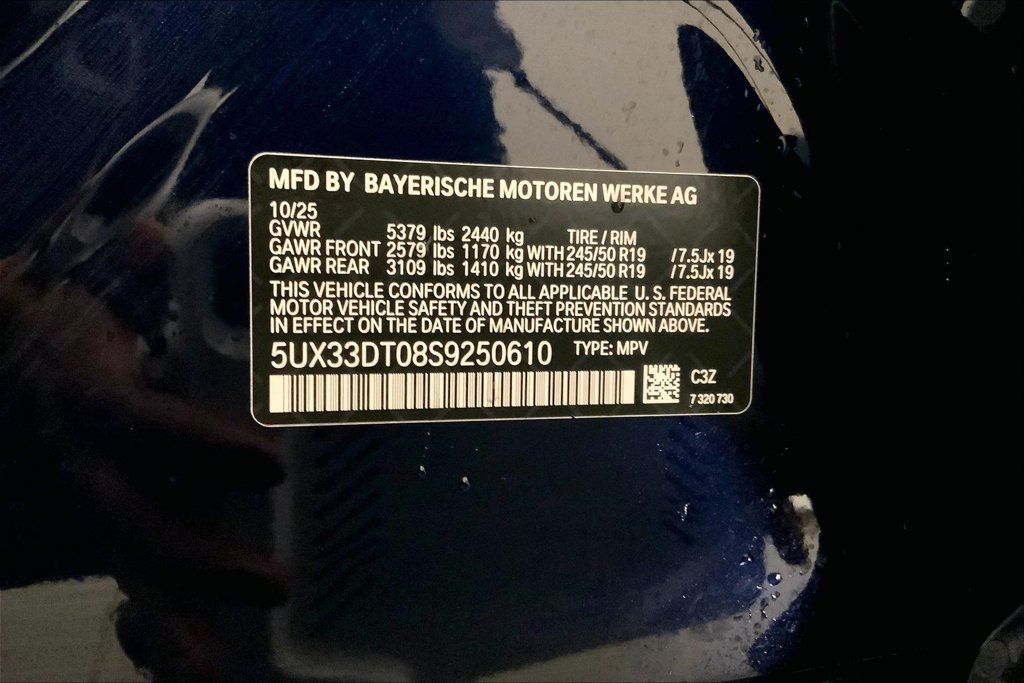 Used 2025 Blue BMW xDrive30i image 32