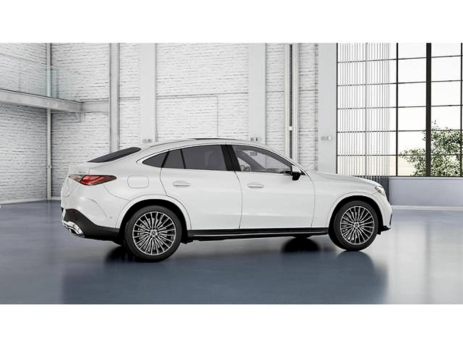 Certified Used 2024 MANUFAKTUR Moonlight White Metallic Mercedes-Benz 4MATIC® image 19