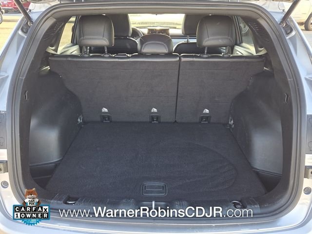 Used 2024  Jeep Latitude image 14