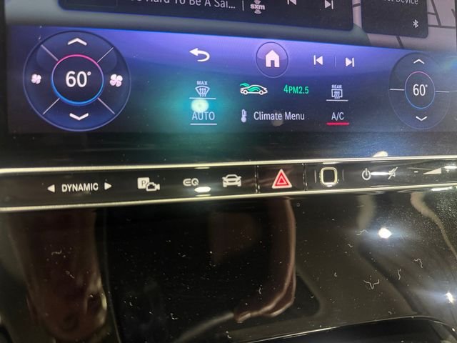 Certified Used 2023 Obsidian Black Metallic Mercedes-Benz 500 SUV image 24
