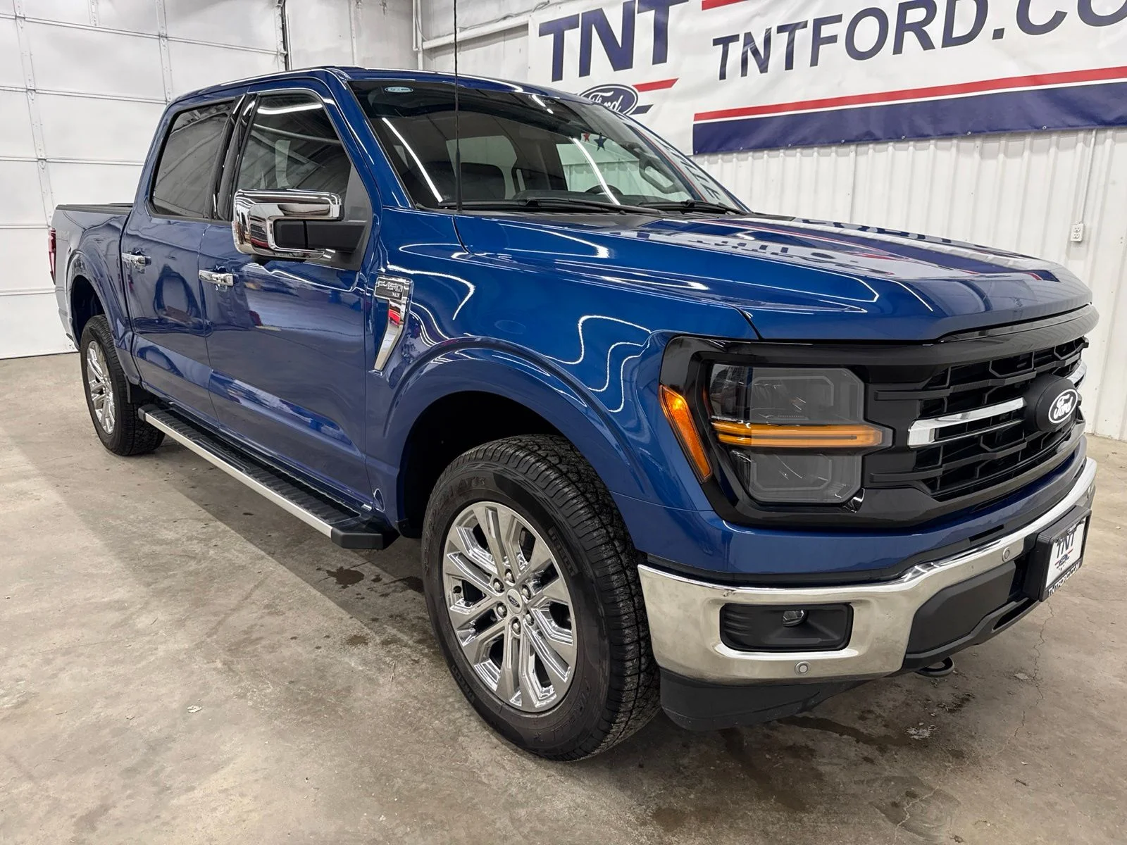 Used 2024 Blue Metallic Ford XLT image 2