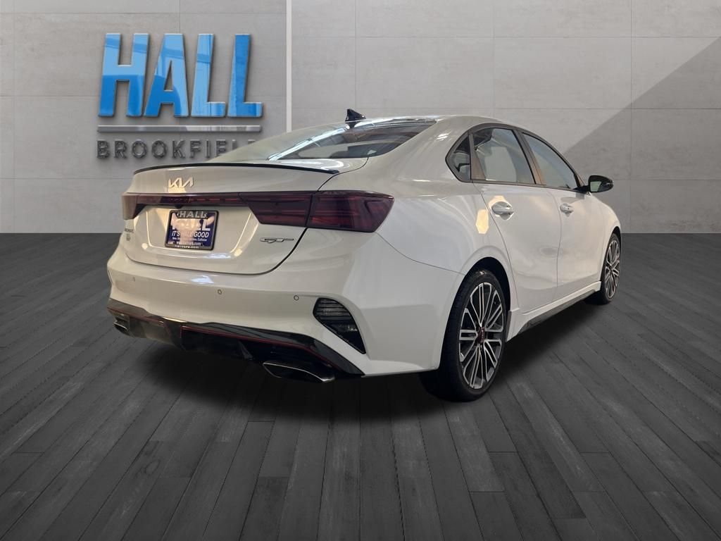Used 2024 White Kia GT image 5