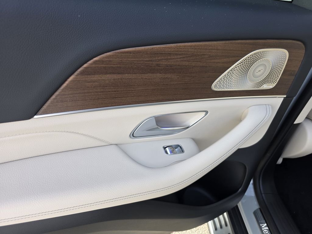 New 2026 MANUFAKTUR Alpine Grey Mercedes-Benz GLE 350 image 16