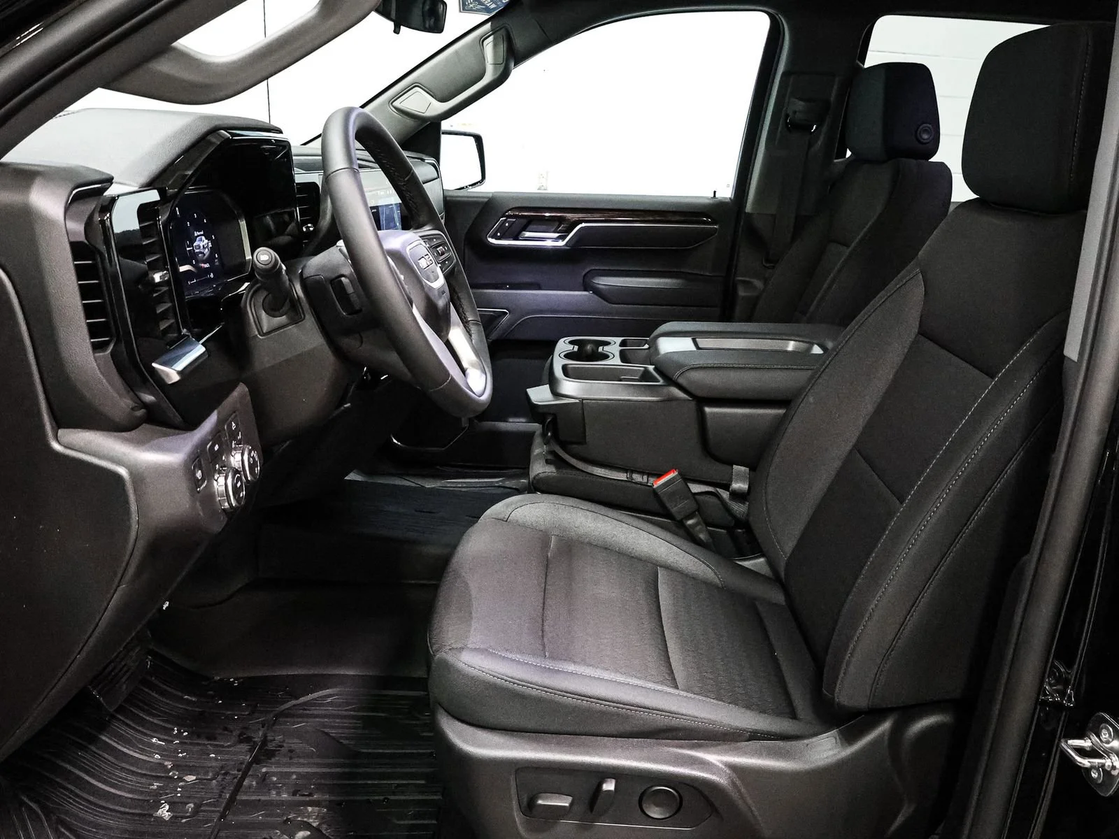 New 2026 Onyx Black GMC SLE image 23