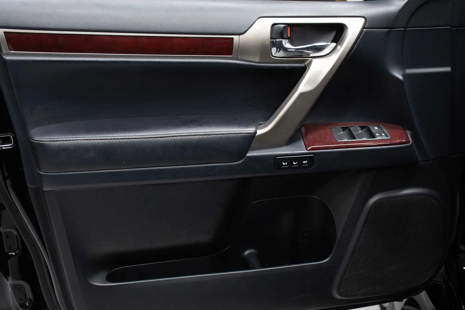 Used 2019 Black Onyx Lexus Premium image 14