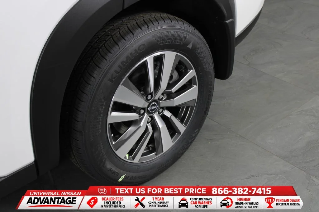 New 2026 Everest White Pearl TriCoat Nissan SL image 9