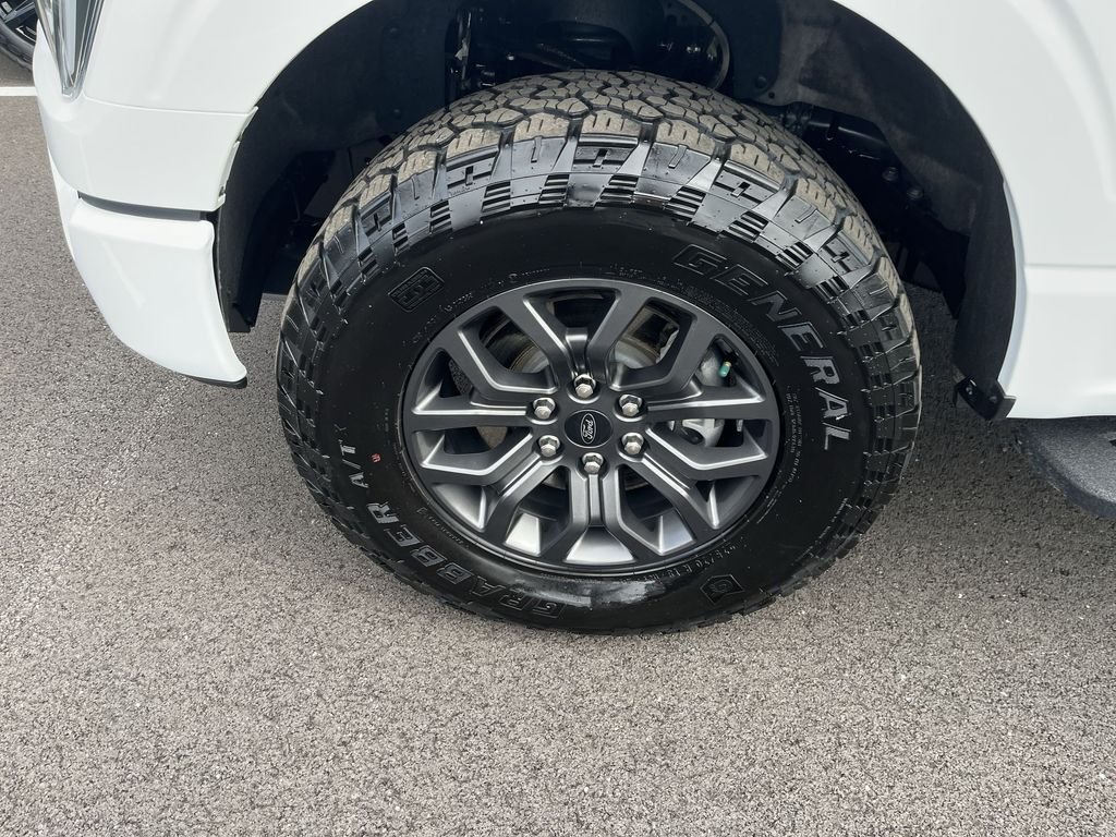 Used 2023 White Ford Tremor image 10