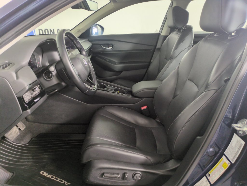 2024 Honda Accord Hybrid EX-L - Photo 14