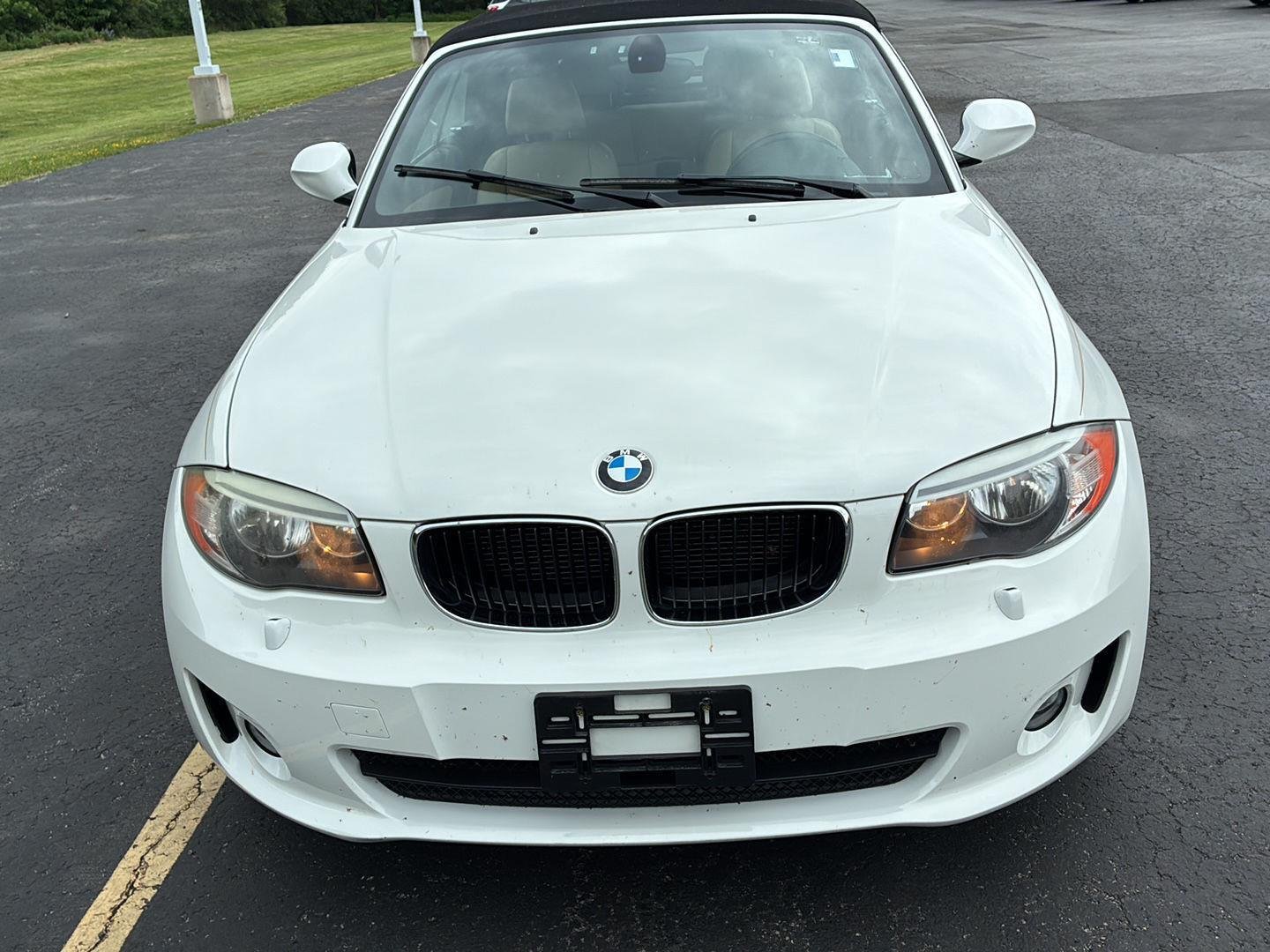 Used 2012 Alpine White BMW 128i image 12