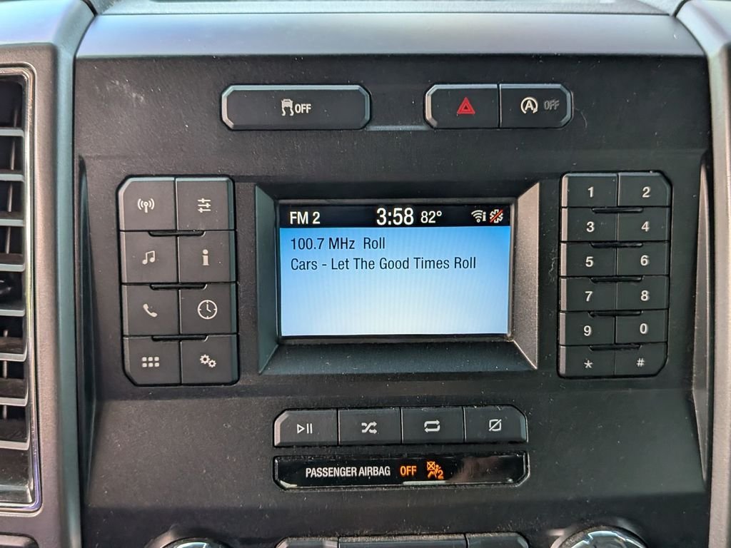 Used 2018 Black Ford XLT image 20