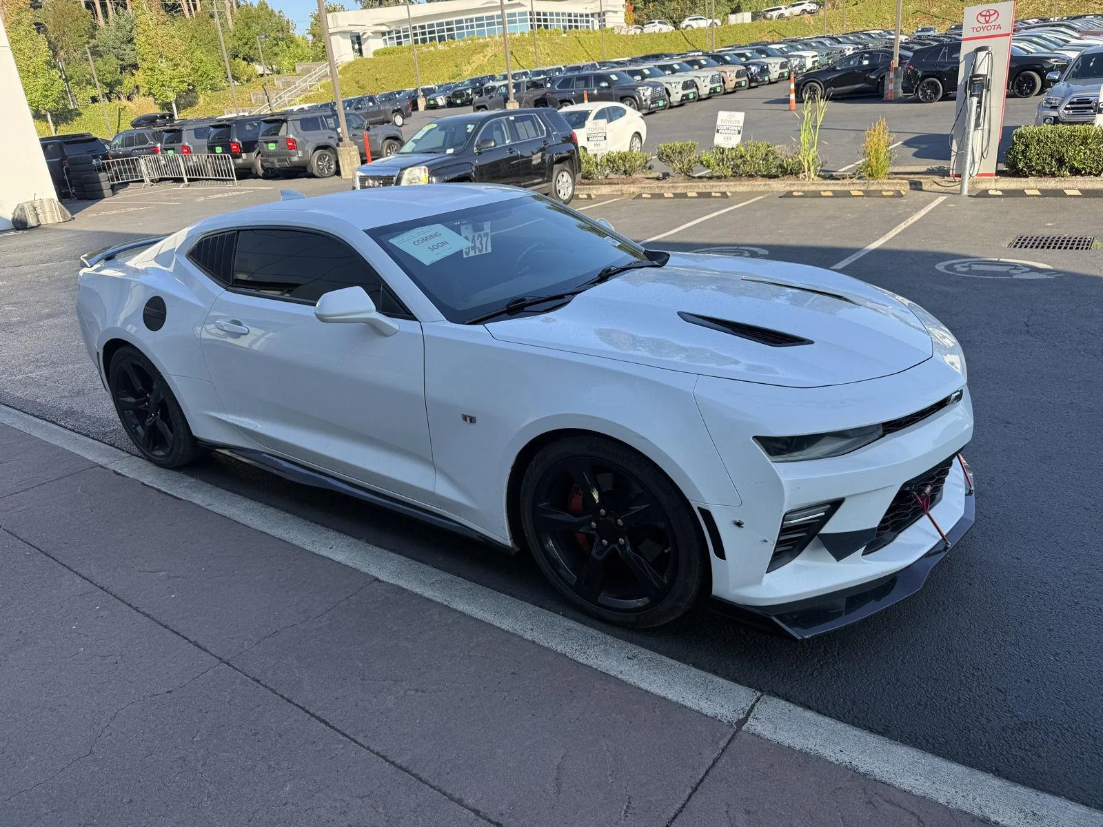 Used 2018 Summit White Chevrolet 1SS image 6