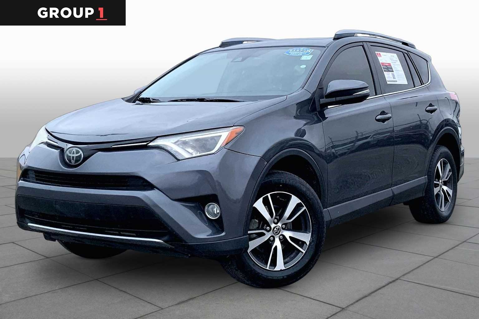 2017 Toyota RAV4 XLE