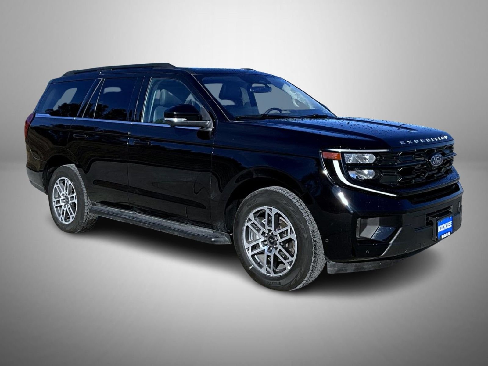 Used 2025 Black Ford Active image 3