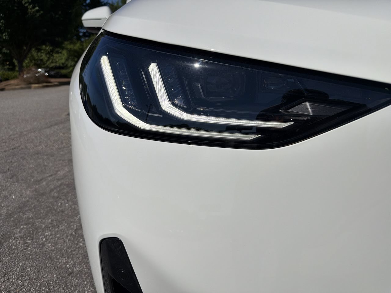 Used 2026 Alpine White BMW 30 xDrive image 11