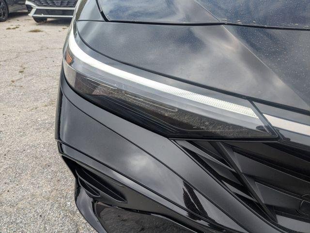 New 2026 Black Hyundai SEL Sport Premium image 9