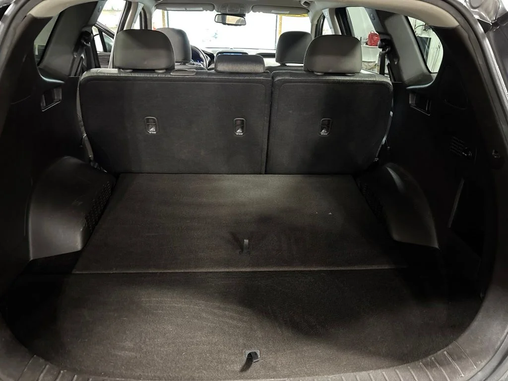 Used 2019 Gray Hyundai SEL image 25