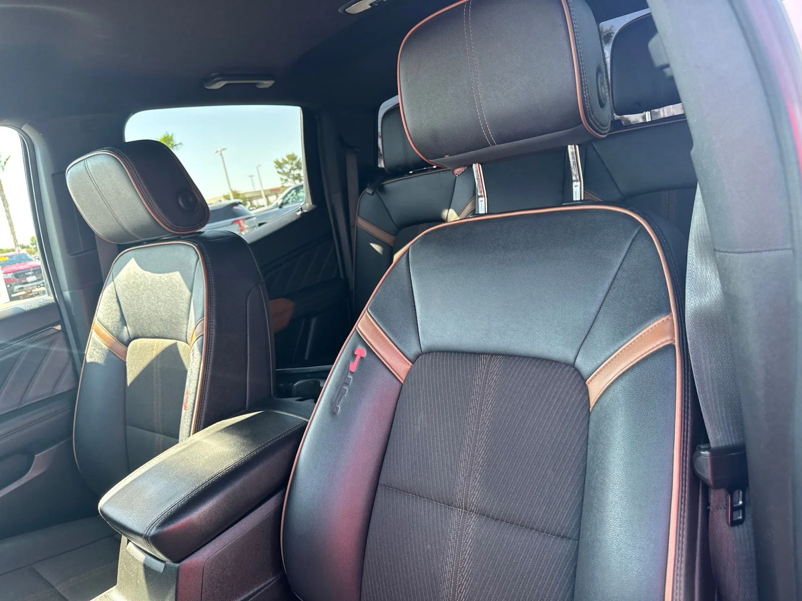 Used 2023 Summit White GMC AT4 image 17