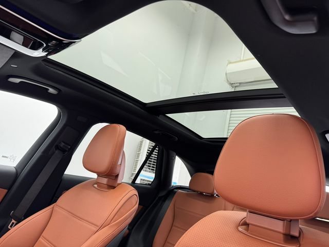 New 2026 Graphite Grey Metallic Mercedes-Benz GLC 300 image 46
