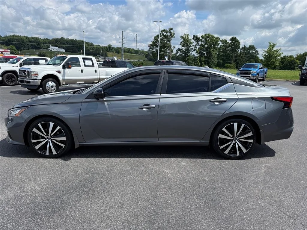 2020 Nissan Altima 2.5 SR's photo