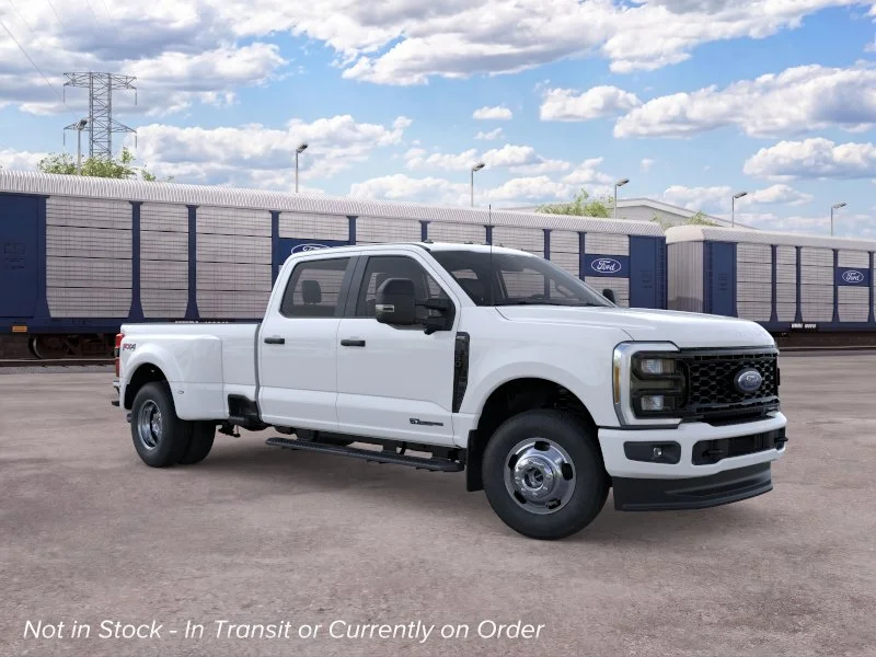 New 2026 Oxford White Ford F-350® XL image 7
