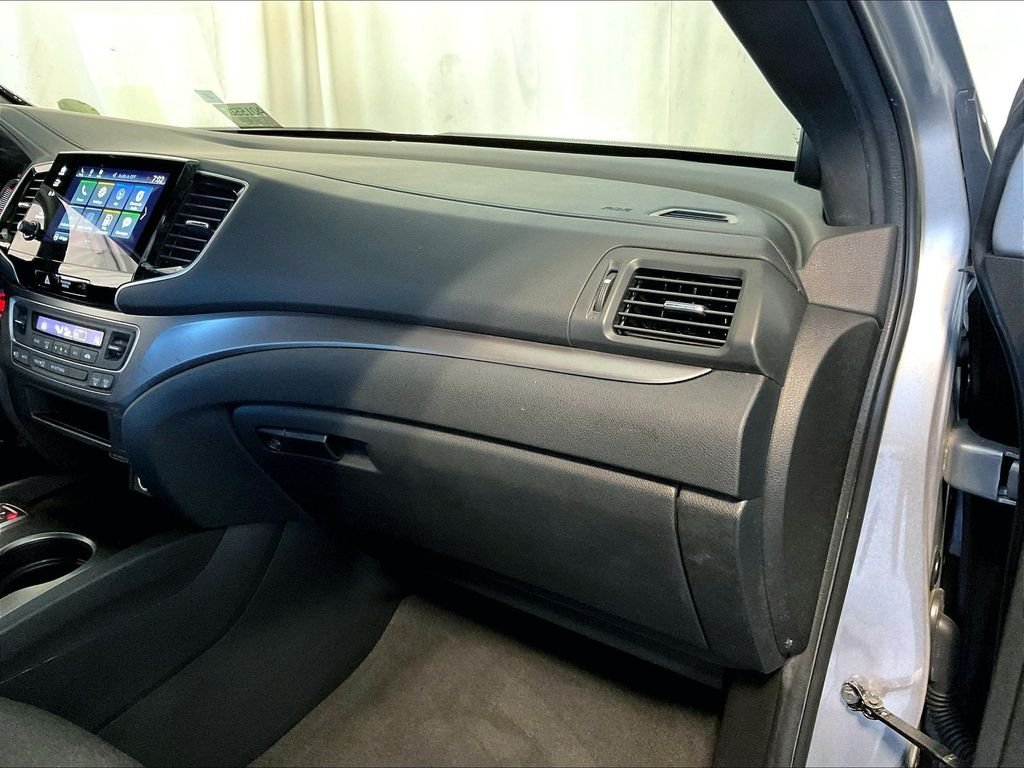 Used 2021 Silver Honda Sport image 13