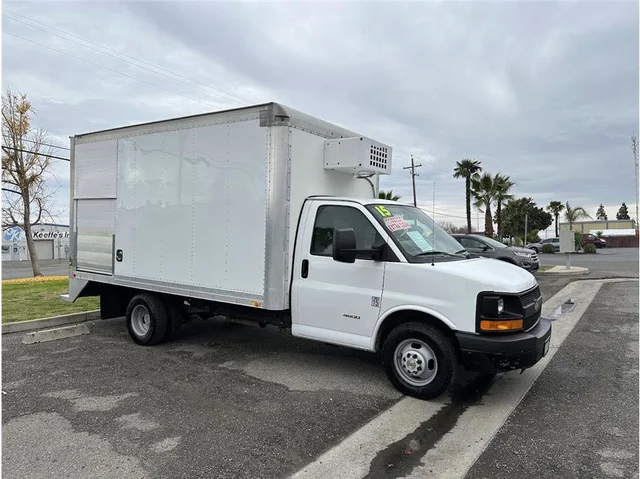 Pre-Owned 2015 Chevrolet Express Commercial Cutaway