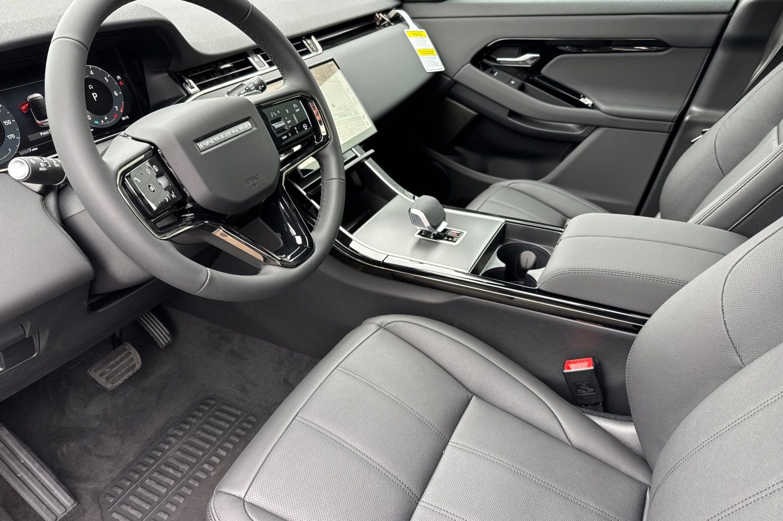 New 2026 Fuji White Land Rover S image 8