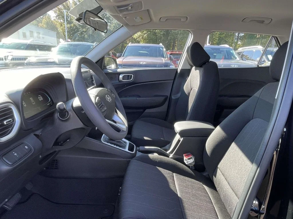 New 2026 Black Hyundai SE image 18