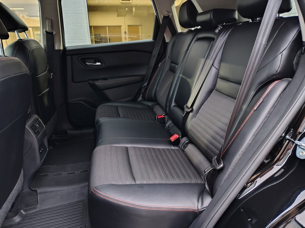 2025 Nissan Rogue Rock Creek - Photo 32