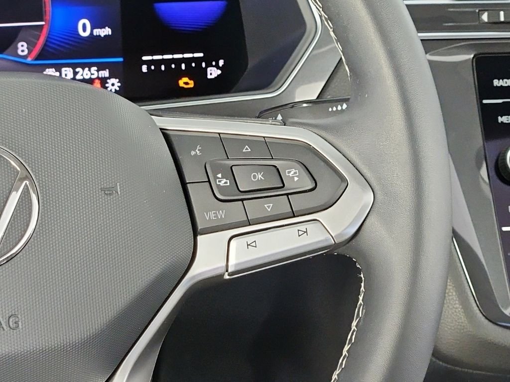 2023 Volkswagen Tiguan SE - Photo 29