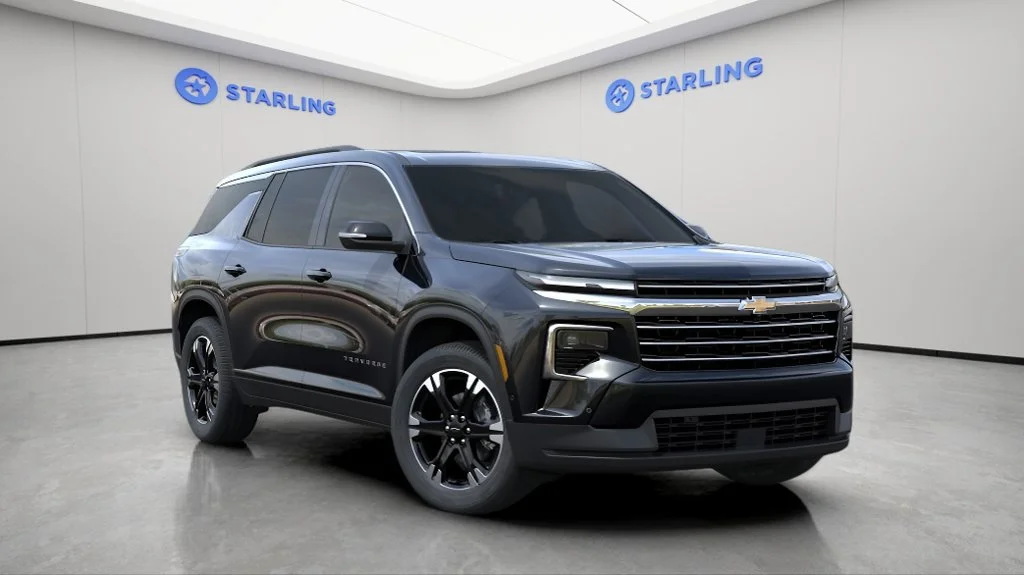 New 2027 Mosaic Black Metallic Chevrolet LT image 7