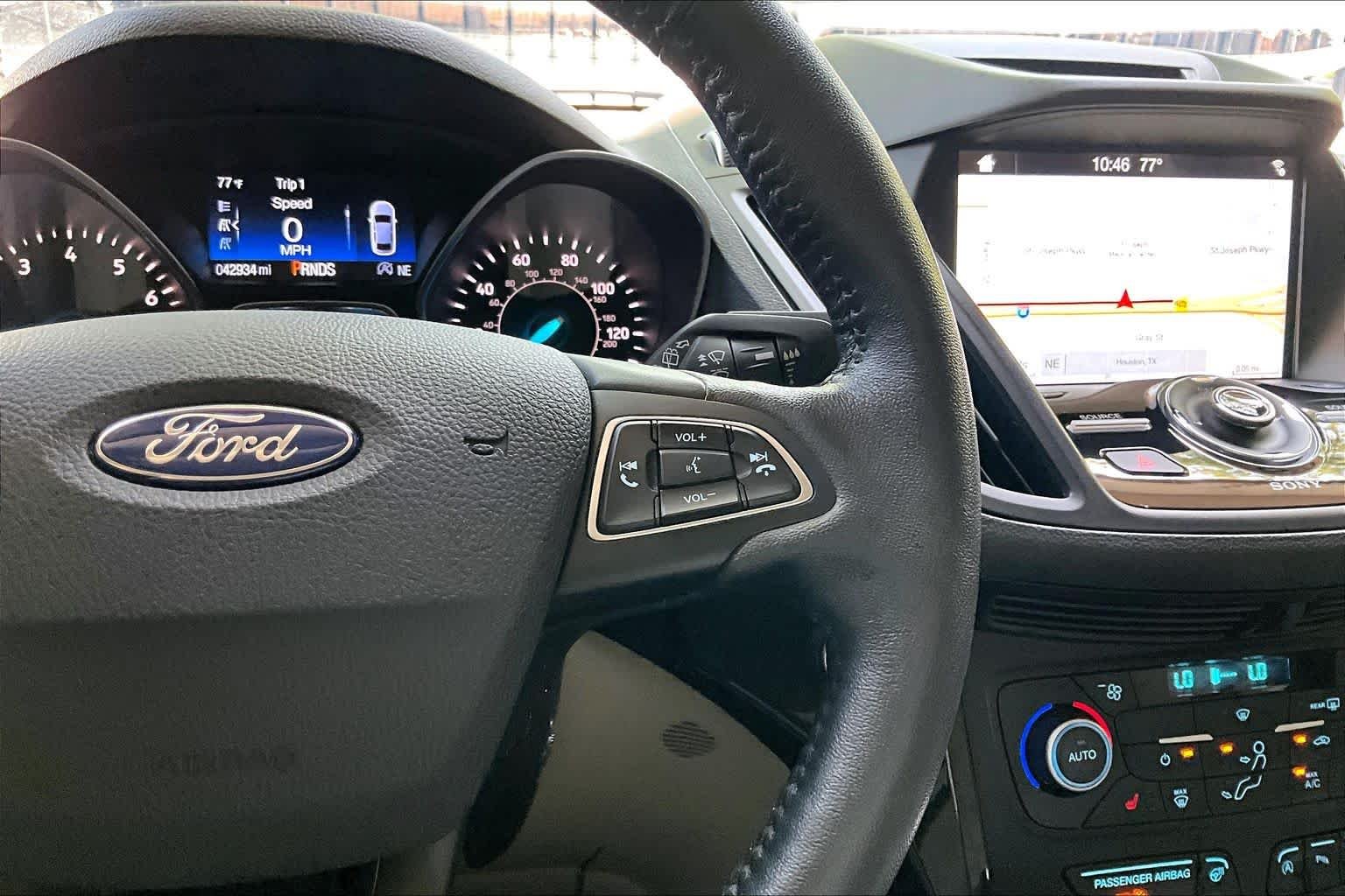 Used 2018 Magnetic Metallic Ford Titanium image 24