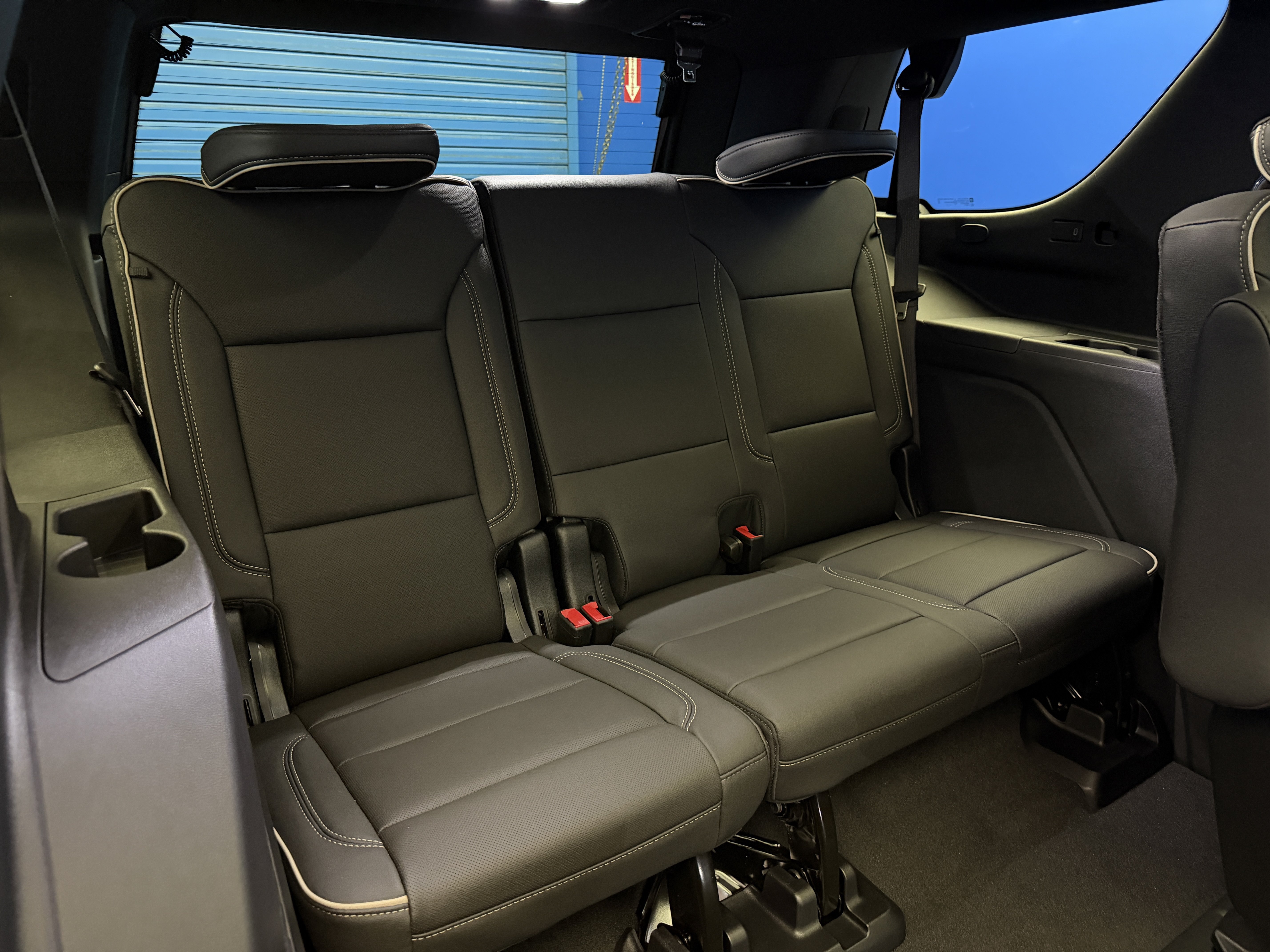 2026 Chevrolet Tahoe Premier - Photo 31