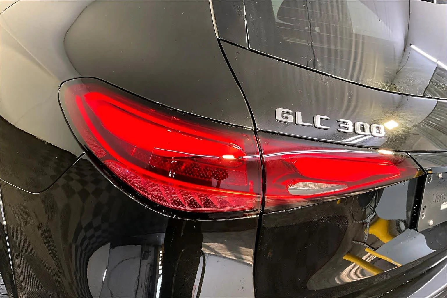 New 2026 Obsidian Black Metallic Mercedes-Benz GLC 300 image 5