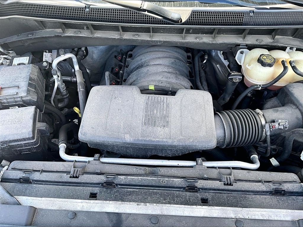 Used 2022 Beige Chevrolet High Country image 36