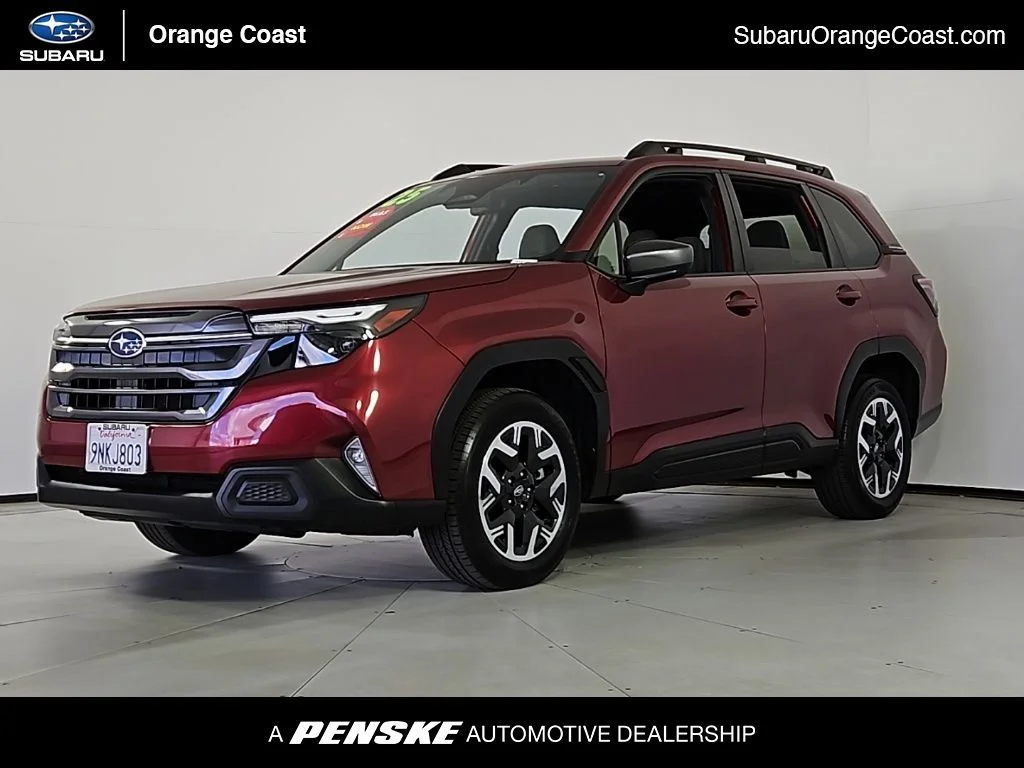 2025 Subaru Forester Premium's photo