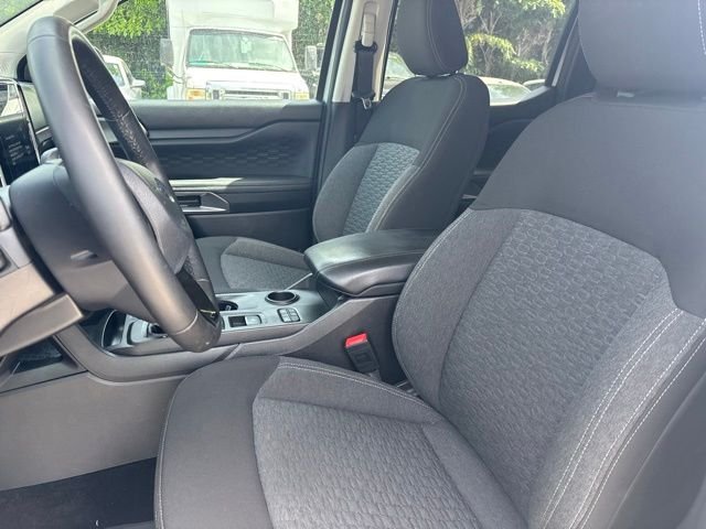 Used 2024 Silver Ford XLT image 6