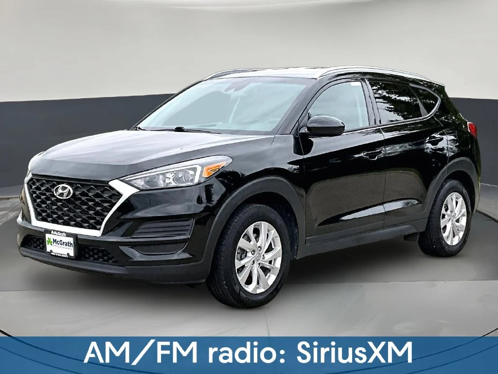 Used 2019 Black Hyundai Value image 3