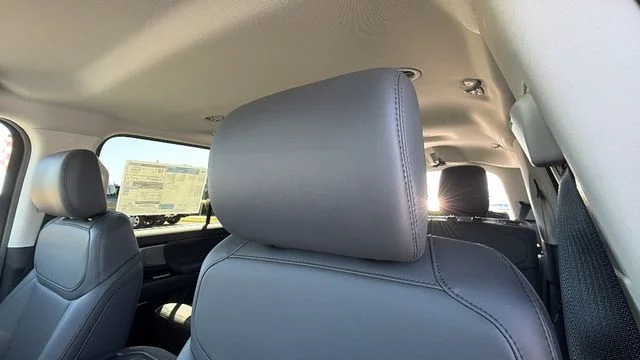 New 2027 Glacier Gray Metallic Tri-Coat Ford Active image 22