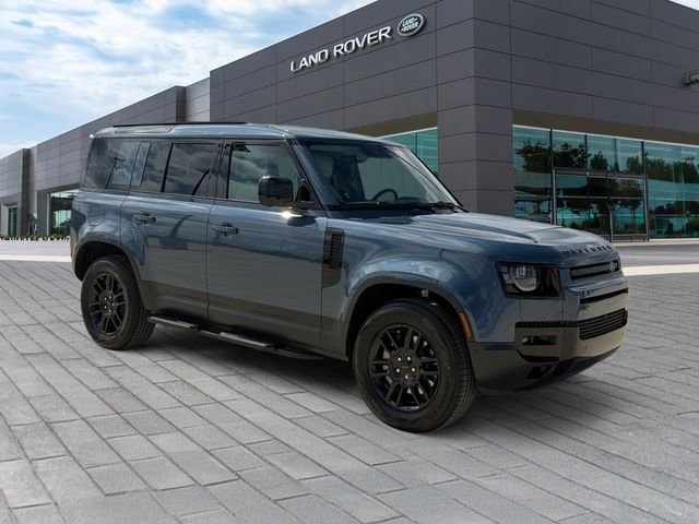 New 2026 Tasman Blue Land Rover S image 7